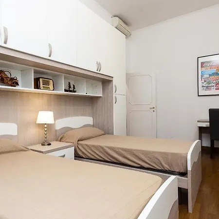 Apartman Cartari In *