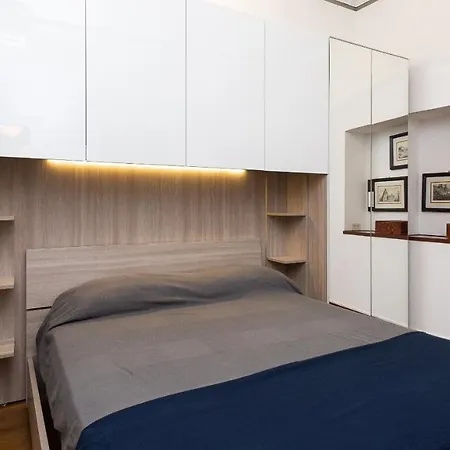 Cartari In Appartamento Roma