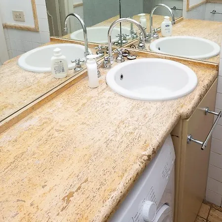 Appartamento Cartari In Roma